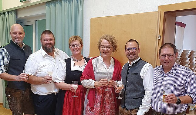 Gruppenbild mit LR Teschl-Hofneister
